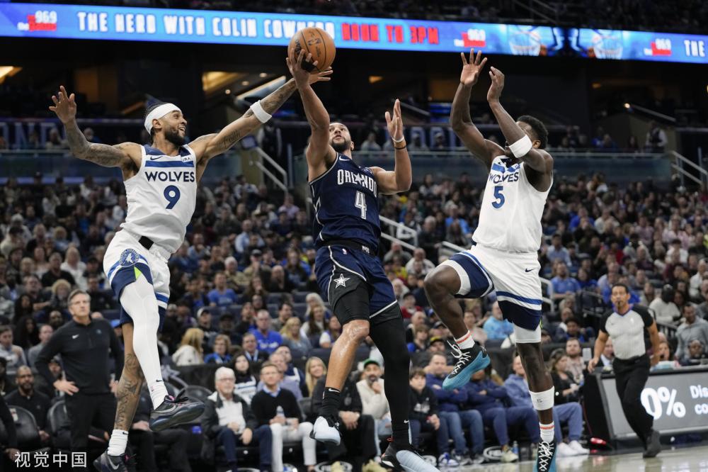 费尔南德斯 费尔南德斯