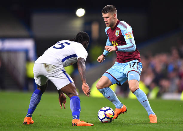 供了不可或 供了不可或